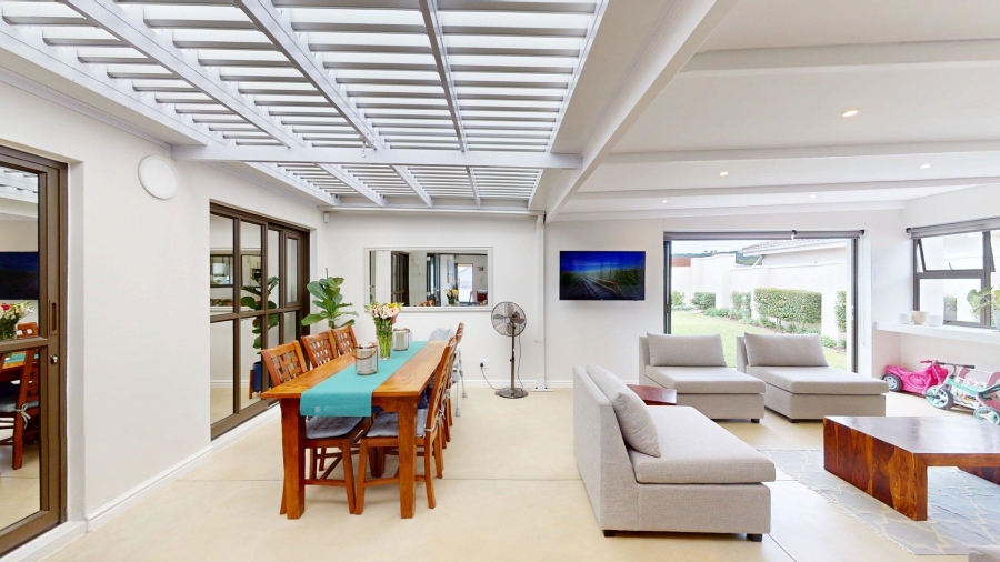 3 Bedroom Property for Sale in Lovemore Park Eastern Cape